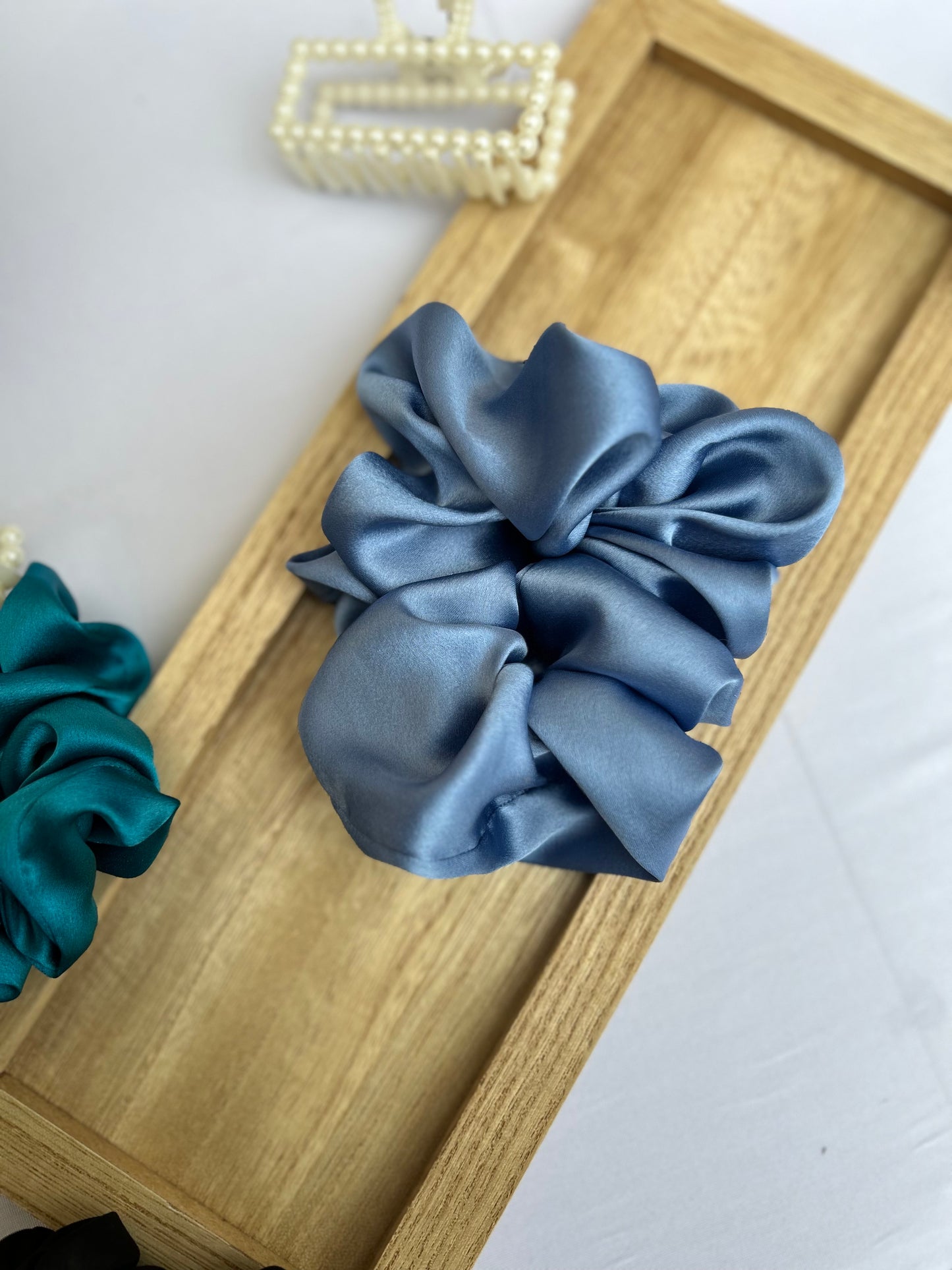 Chouchous en Soie de Mûriers Bleu Azur