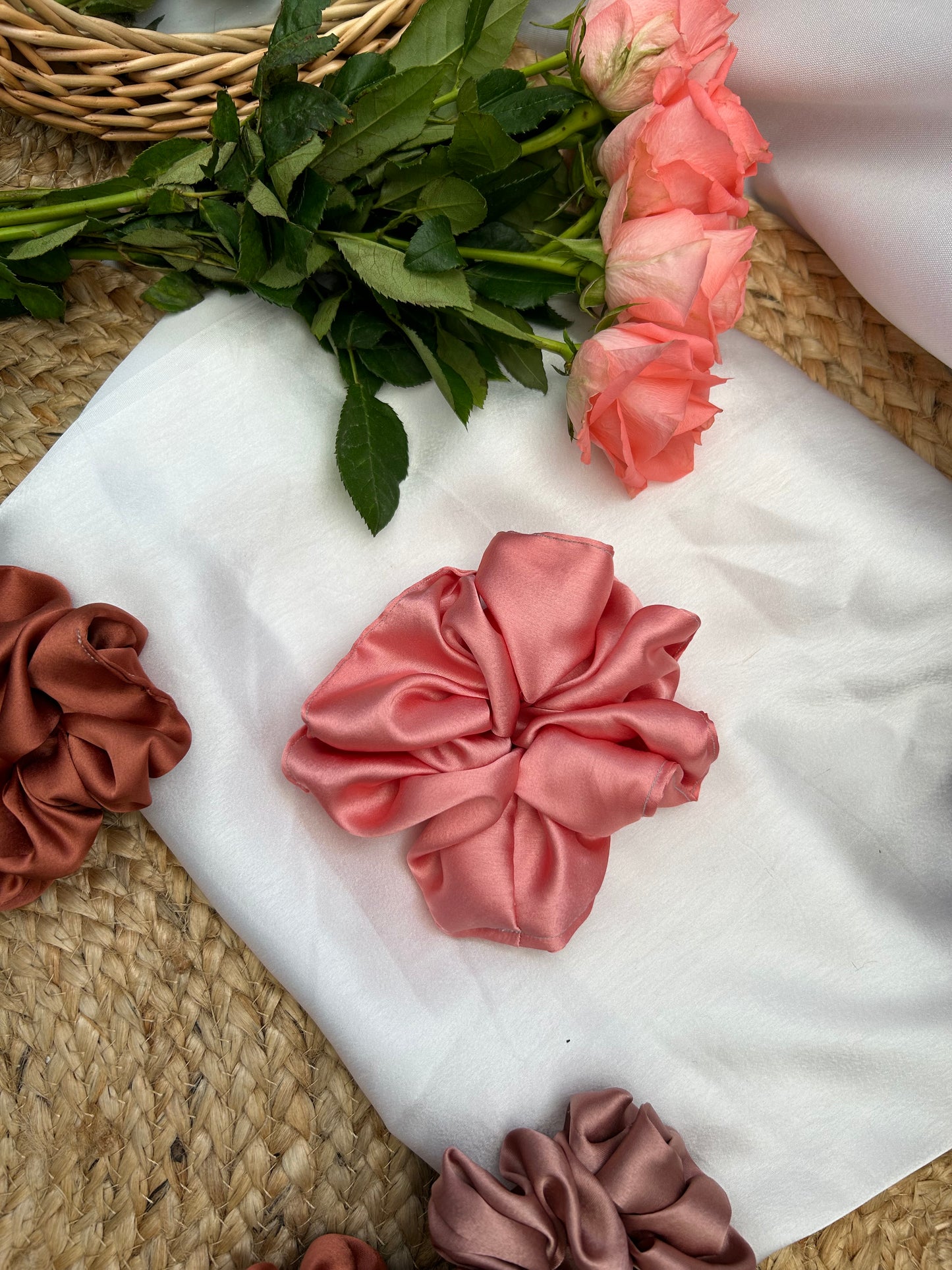 Chouchou en Soie de Mûriers Rose Bonbons