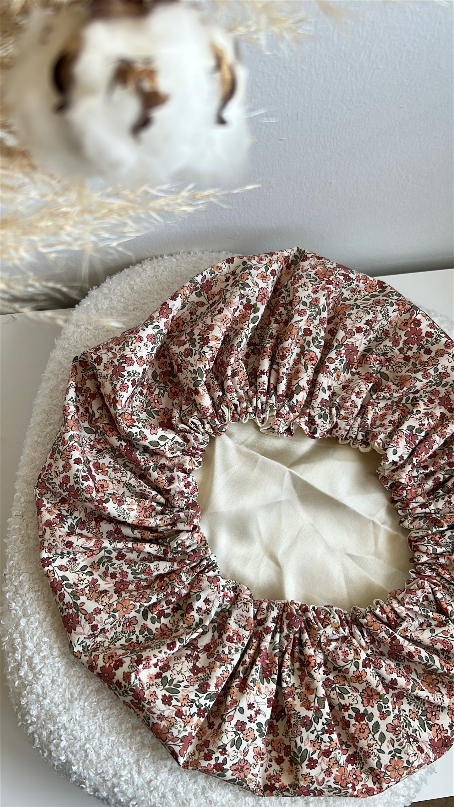 Bonnet de Soin Satin motif Fleuris
