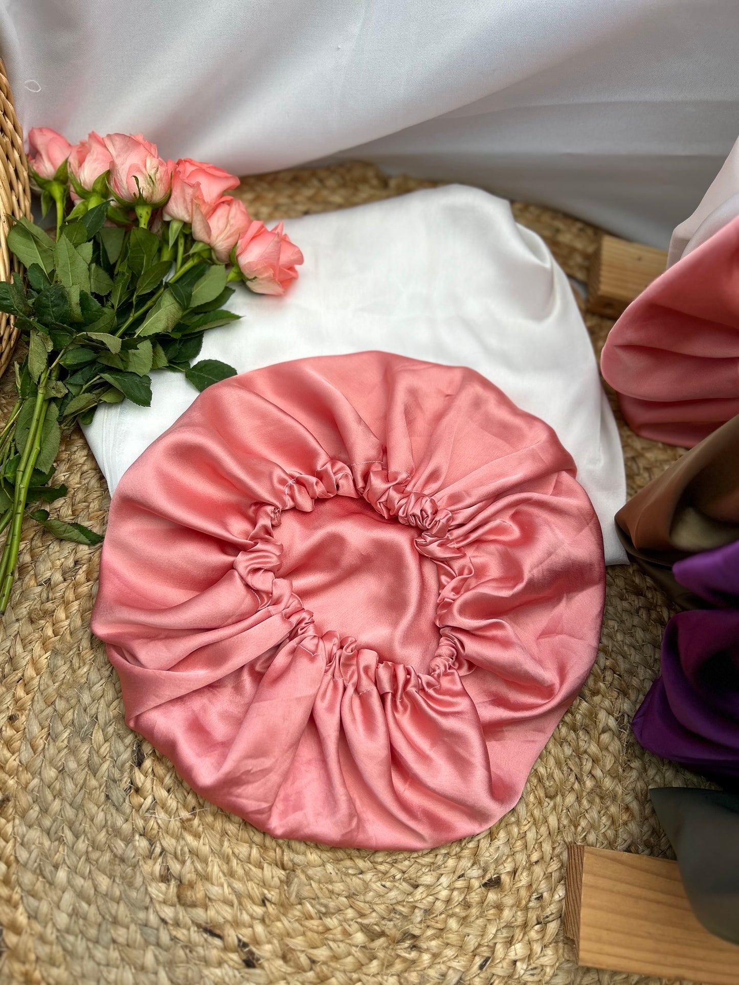 Bonnet en Soie Rose