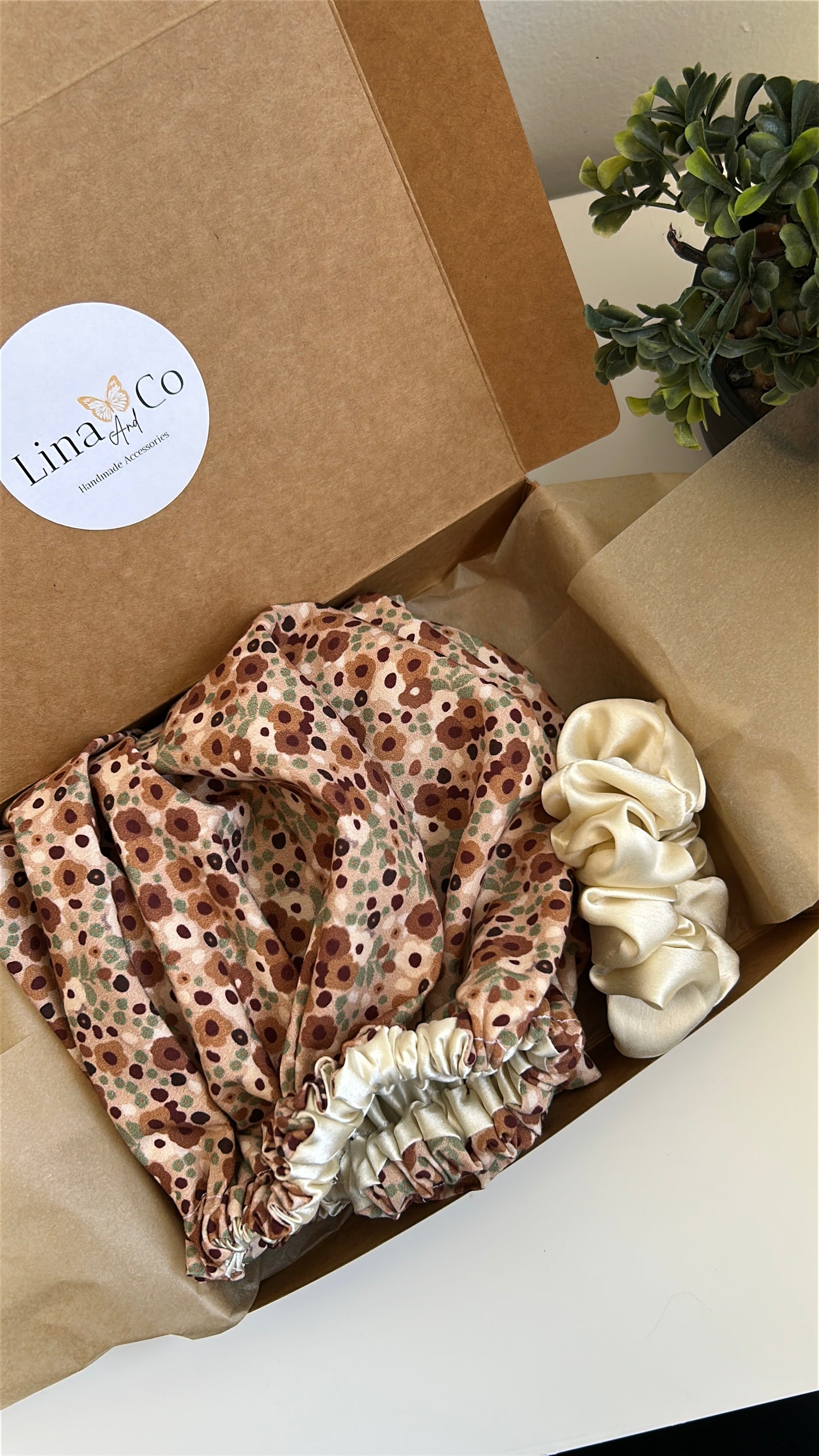Coffret Soin Bonnet + Chouchou en Soie